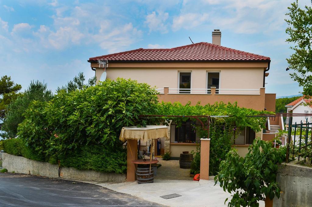 Apartments Intrada Podstrana Exterior photo